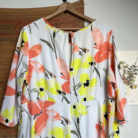 Lane Bryant • Spring Floral Retro Style Dress - Picture 7 of 8